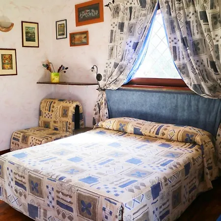 Ai Glicini - Castelli Romani 3* Marino