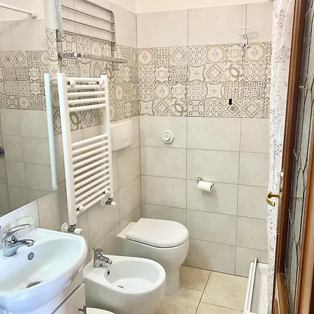 Ai Glicini Castelli Romani Bed & Breakfast Marino